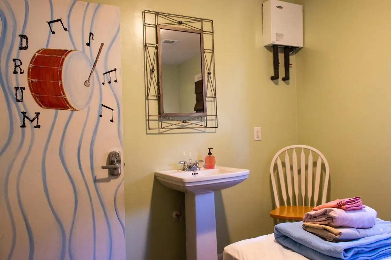 Music City Hostel Nashville United States